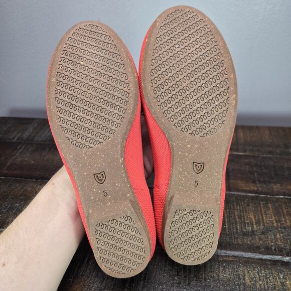 NEW Rothys The Ballet Flat Bow Womens 5 Flats Slip On Ballet Shoes Red - Picture 9 of 11